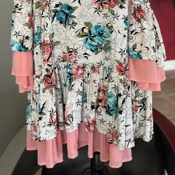 Torrid - Picture 7 of 8